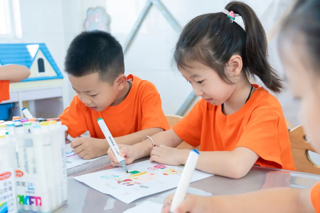 秋光如岁邂逅一场欢喜——临猗县直一园开学季