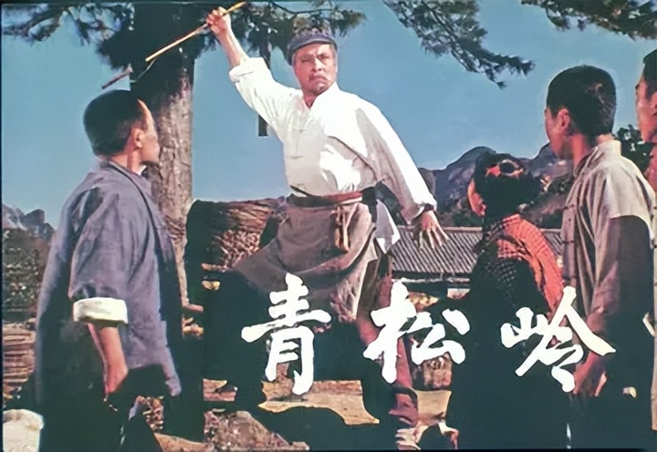 影评的疏离与突围：新媒体语境下，电影评论所存在的困境