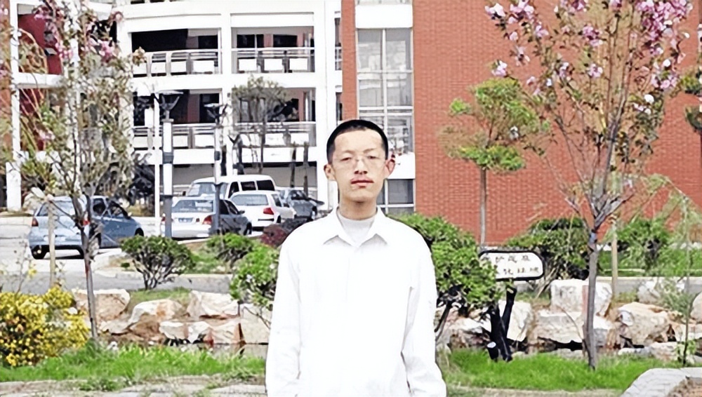 北大数学天才柳智宇出家学了什么,数学天才柳智宇出家经历