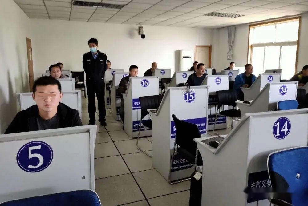 驾驶证扣了12分、24分或36分，会被吊销么？听听交警怎么说