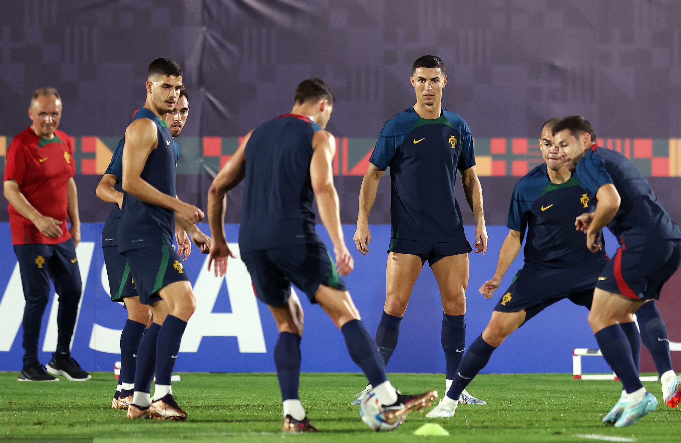 摩洛哥踩着西班牙晋级八强,点球大战4:3战胜西班牙怎么回事