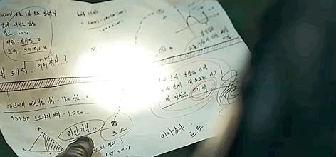 浣嗗嚒鏈夊潡鑵硅倢閮芥槸绗戝嚭鏉ョ殑,姣忎竴甯ч兘绗戝嚭鑵硅倢