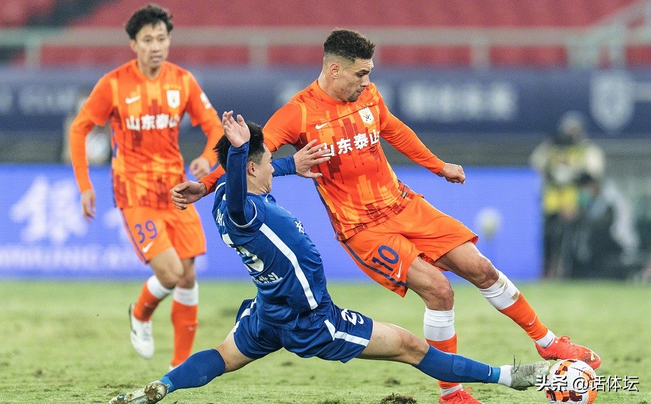 中超第24轮克雷桑停赛么,泰山神锋克雷桑亚冠8场轰8球