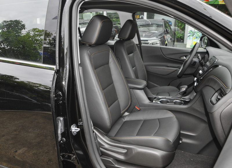 雪佛兰探界者2.0t最低配落地价格,雪佛兰探界者1.5t低配值得入手么