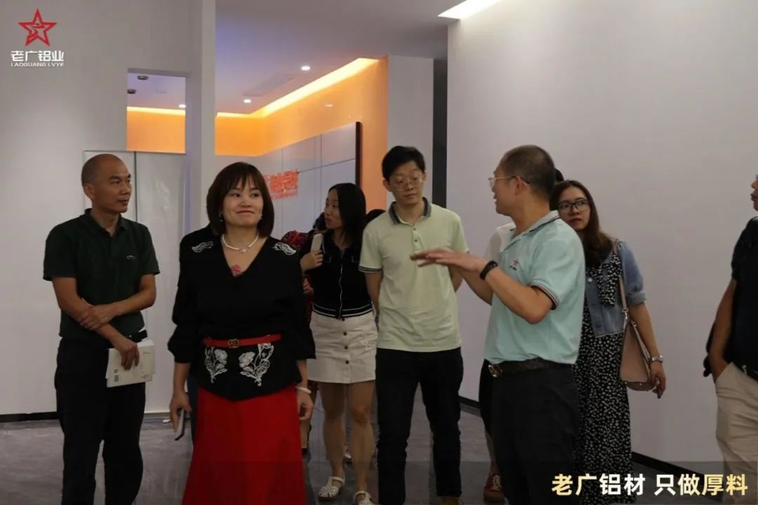 书香四溢，浸润心田——中大CEO第64期读书在老广集团圆满收官