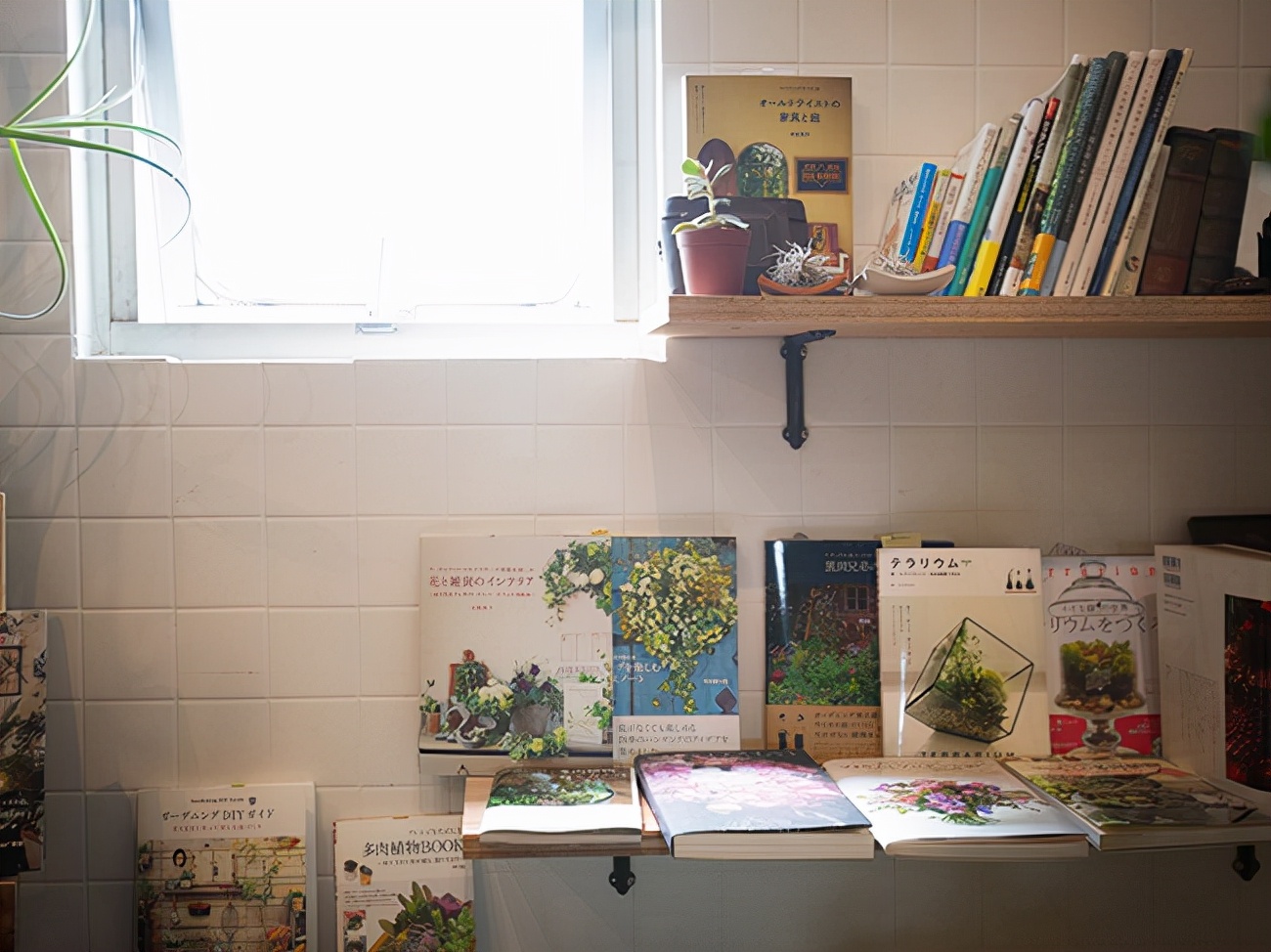 手工咖啡屋改造,废弃的家具改造成文具盒