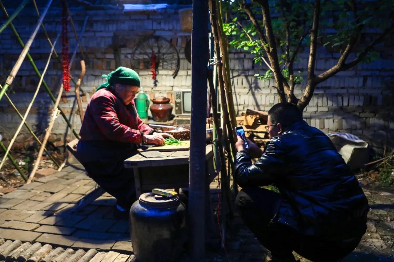 河南这对普通又典型的中年夫妻：玉霞和解放