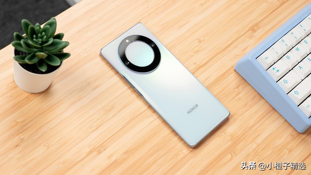 荣耀x40现在还值得买吗,荣耀x40值得学生入手吗