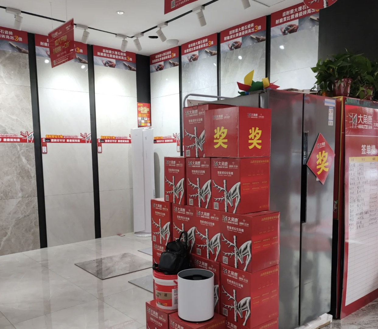 买瓷砖别再选烂大街的灰色,去买瓷砖有些瓷砖为什么不推荐