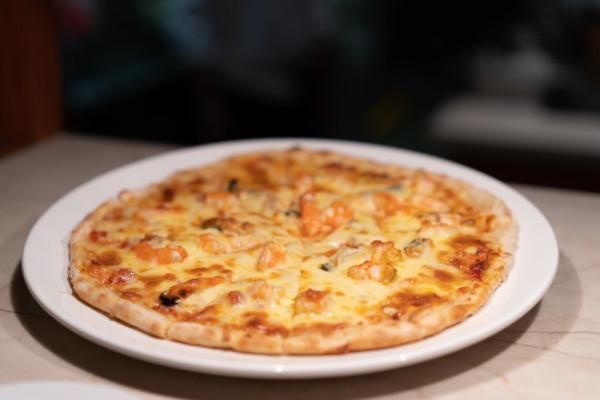 美食与美景并存,美食与美景交相辉映