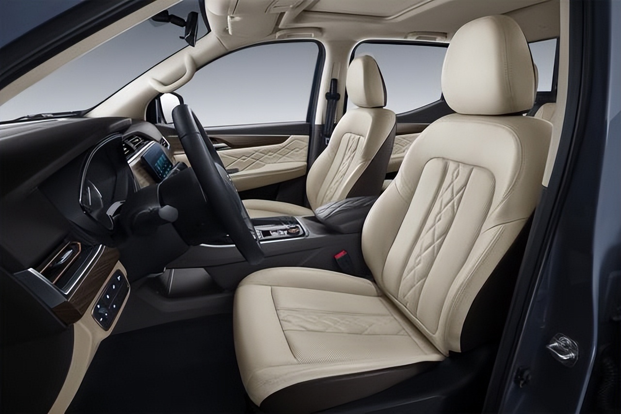 郑州日产锐骐7官图发布,锐骐7与纳瓦拉有什么区别