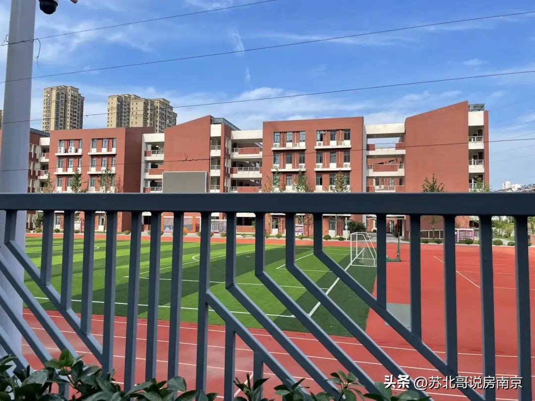 万科都荟启境什么时候拿房,不懂就问但没人回答