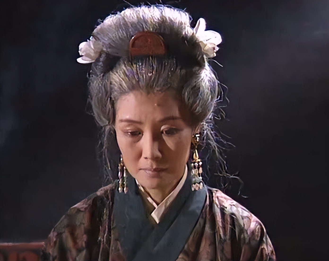 婆媳之间一场大战马上开始,东汉婆媳大战