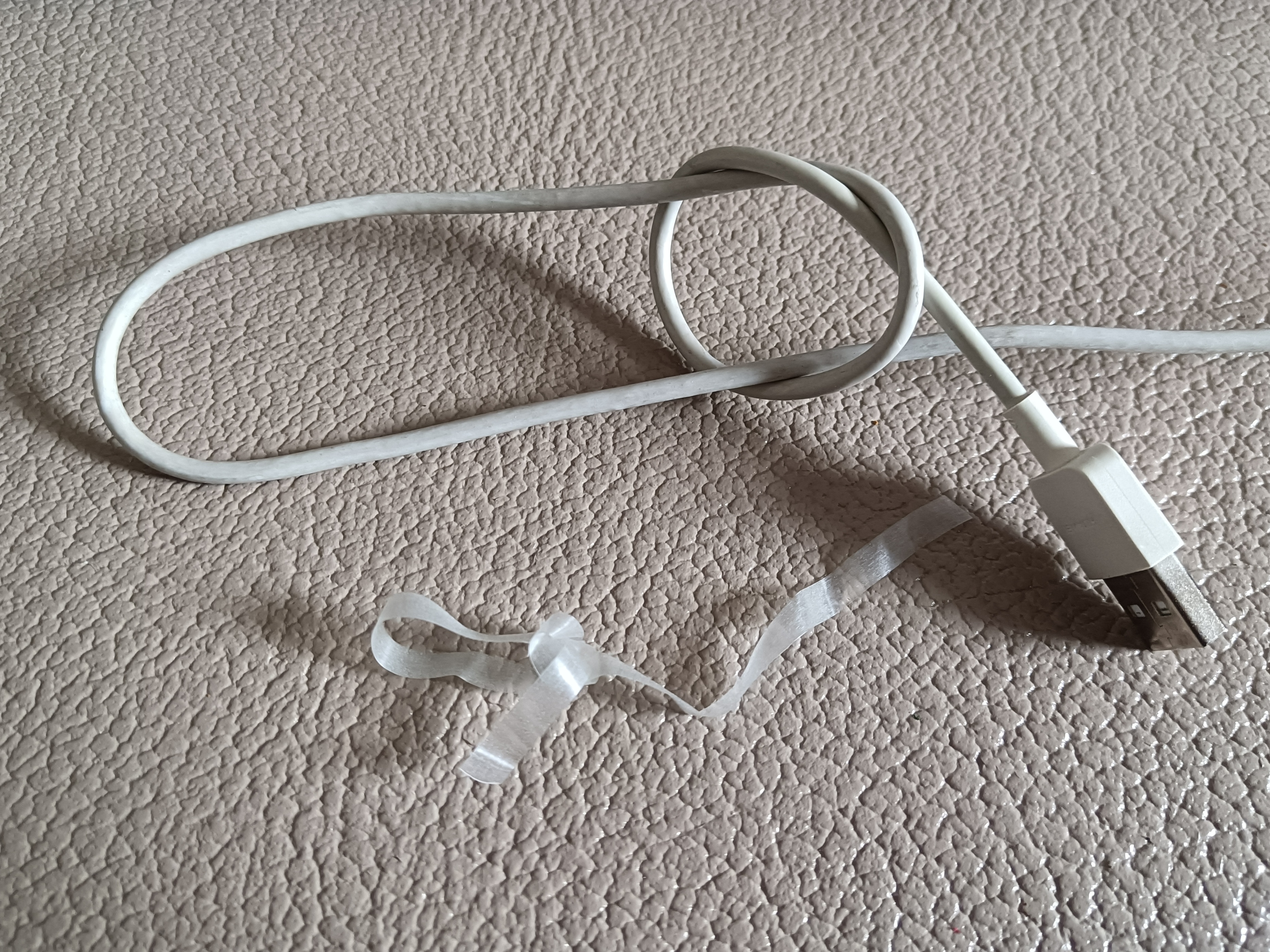 弹弓绑皮筋方头好还是圆头好,圆头快压弹弓伤皮筋怎么处理