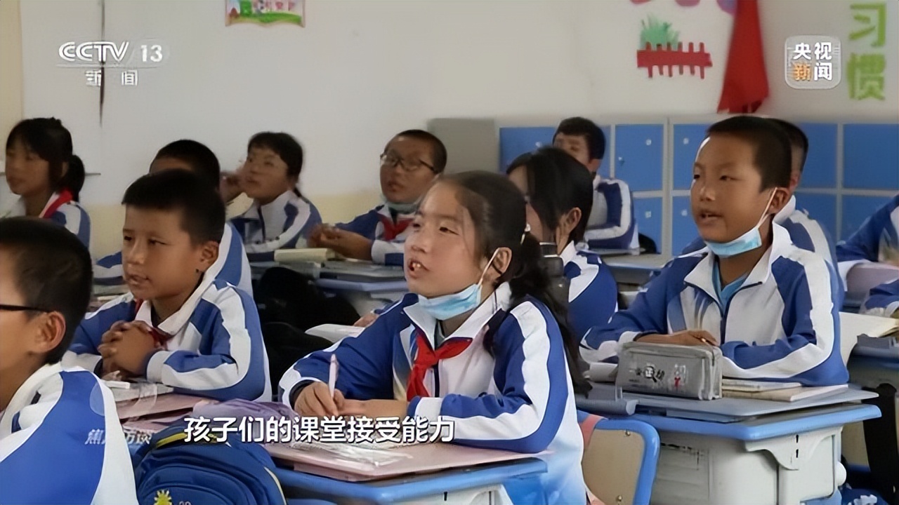 搬出大山搬出小康搬出幸福,搬出大山挪穷窝展望幸福新生活