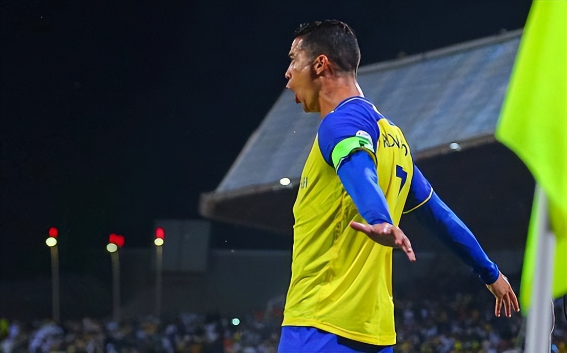 摊牌!利雅得胜利打击球队“假自律”，私自加训必罚，C罗嗅到不安