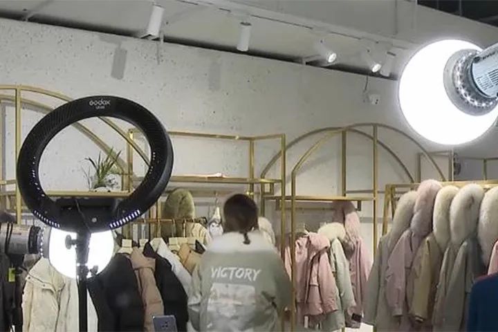 羽绒服销量,2021年羽绒产销