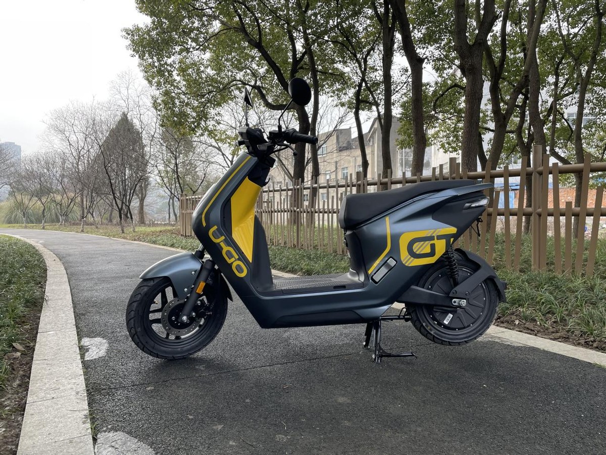 用买摩托车的钱，买辆五羊-本田U-GOGT值不值？今天告诉你答案