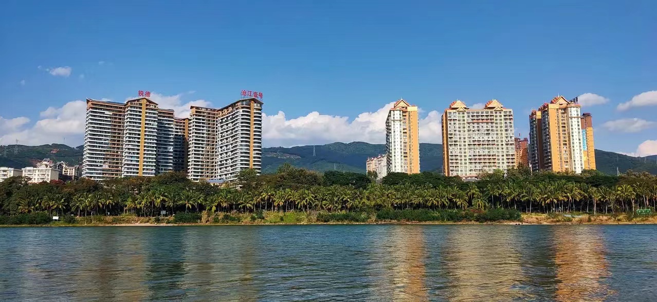 西双版纳买房的人后悔吗,在西双版纳买房是对还是错