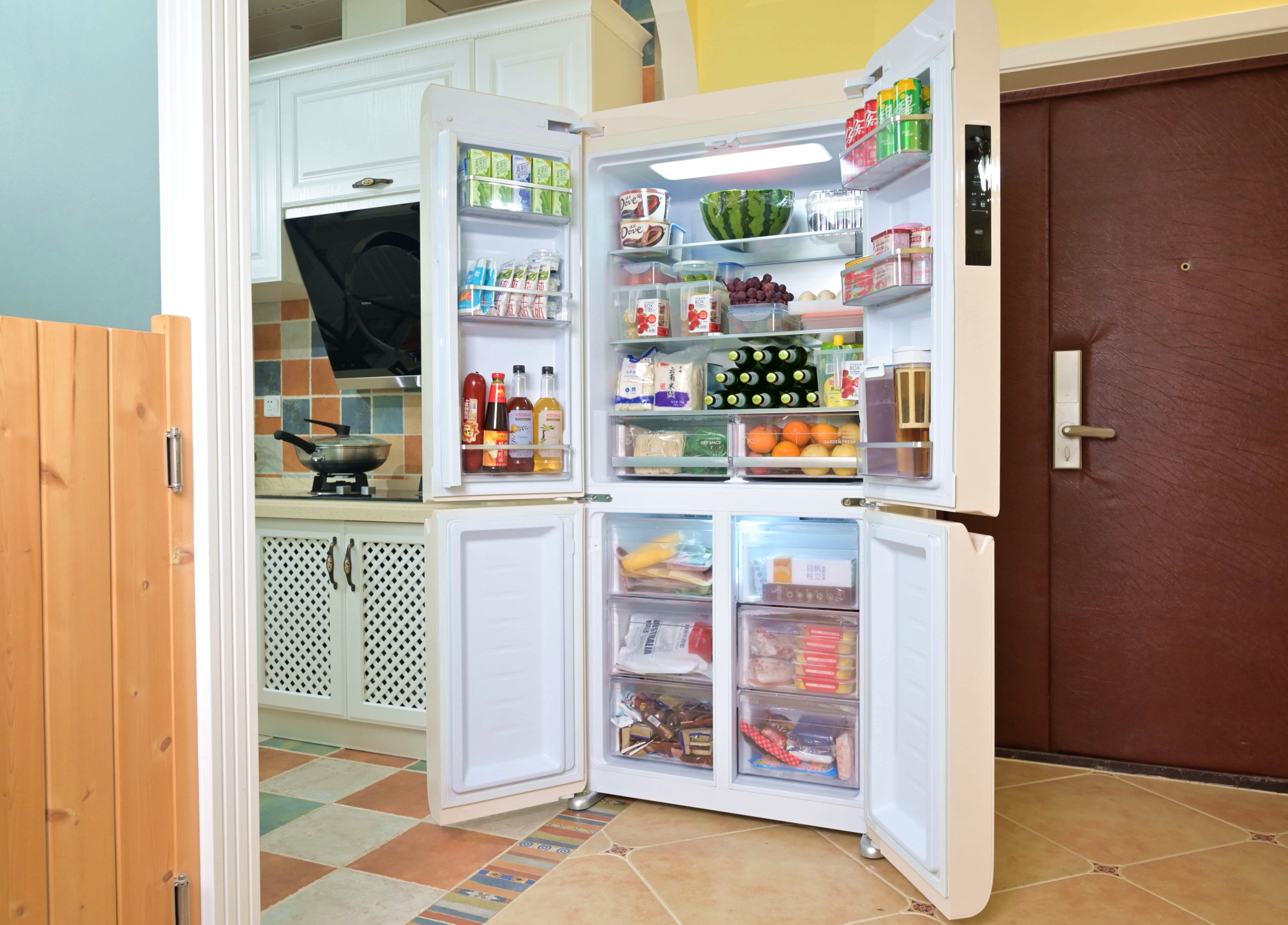 疫情过后你也许需要一台大冰箱，看看这款高颜值的小吉十字门冰箱