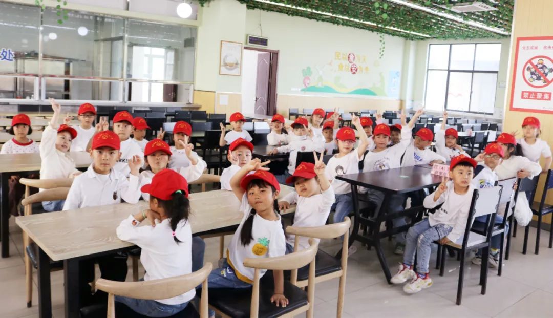 小学幼小衔接活动简报,幼小携手开展幼小衔接活动报道