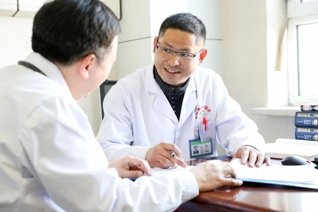 严佩强:我不是天性要强只是职责扛肩上