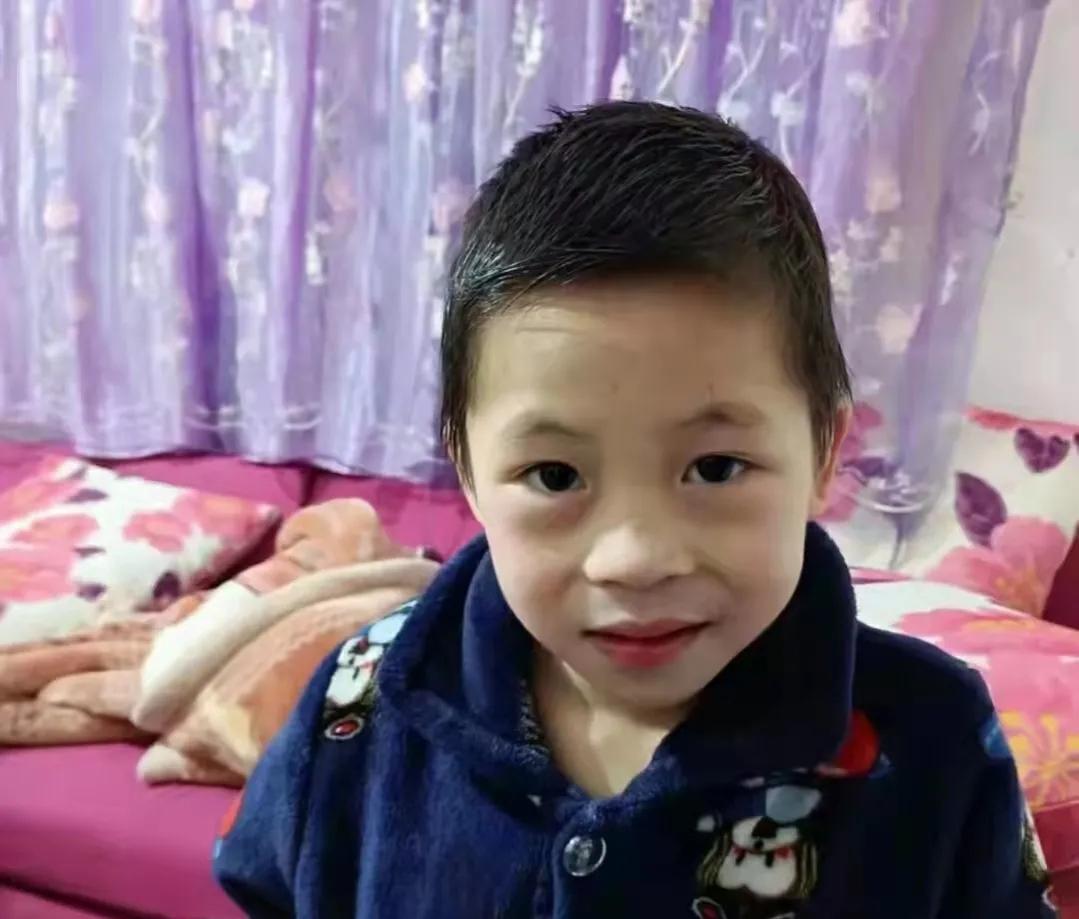 儿童走失时儿童该做什么,儿童走失警情怎么处置