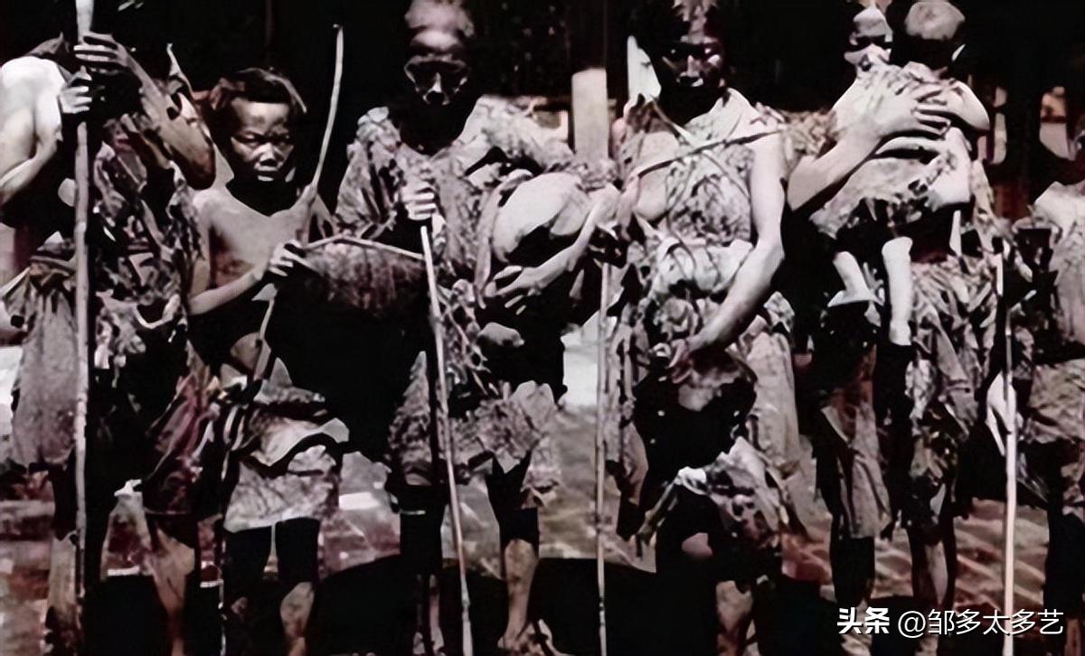 日军日记：*安妇慰**不服从管教，我很愤怒，用*刀刺**插入她的*体下**