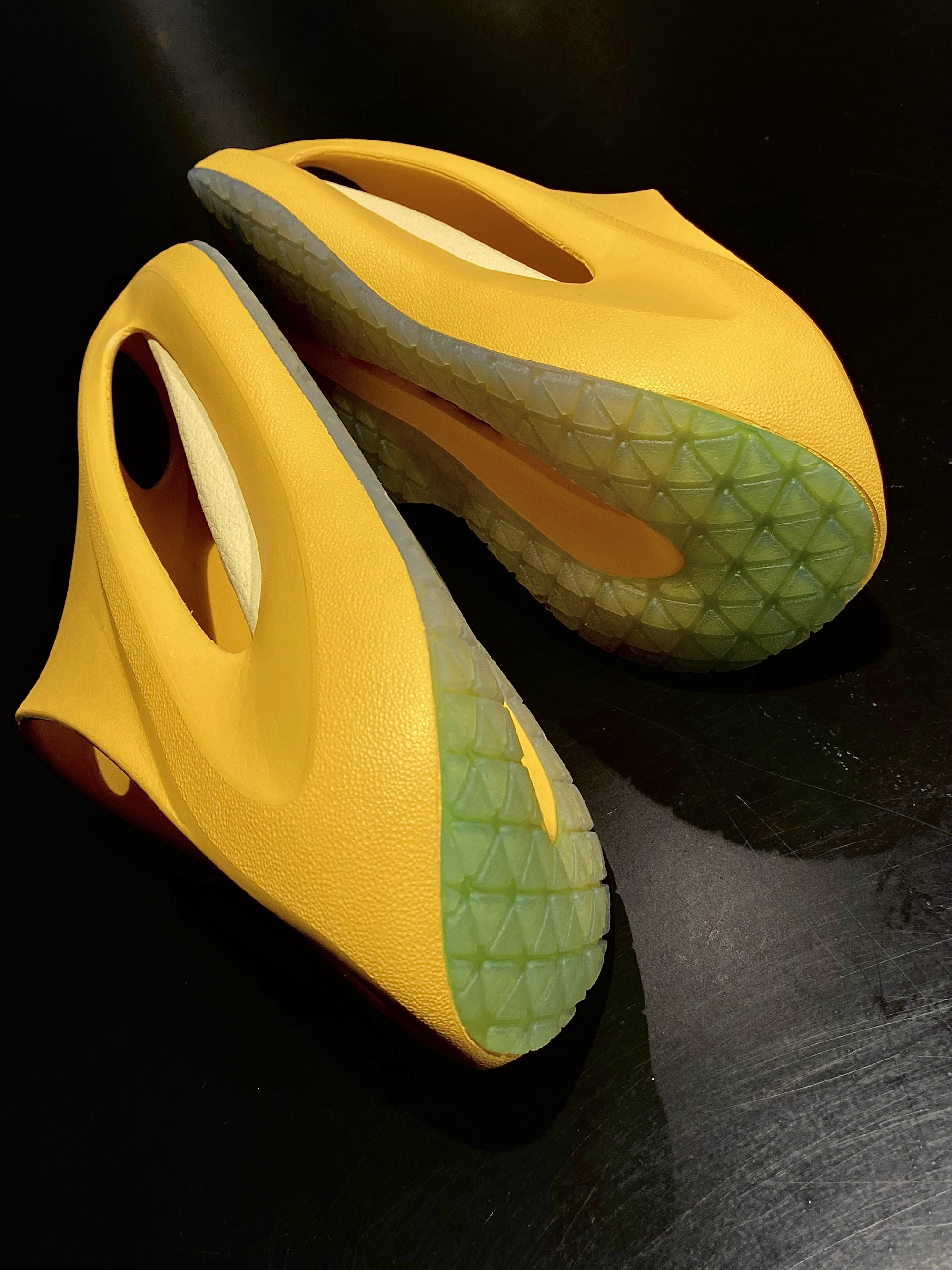 李宁幻影四哪个配色更值得入手,李宁韦德系列封锁