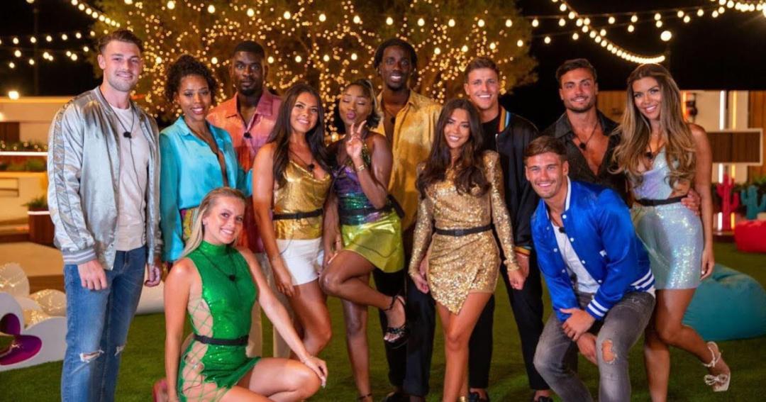 上亿观众追捧的英国恋综，出演者竟都成了网红！