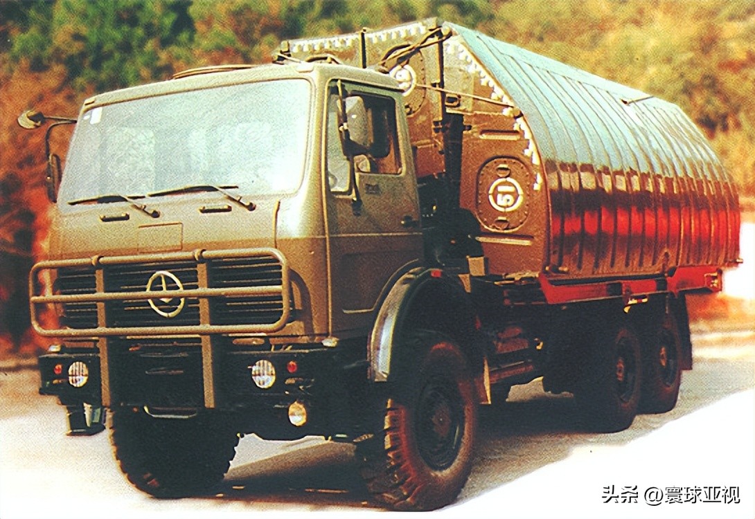 老三线之:重庆空气压缩机厂,被打造成军工厂,生产*3式6**水陆坦克