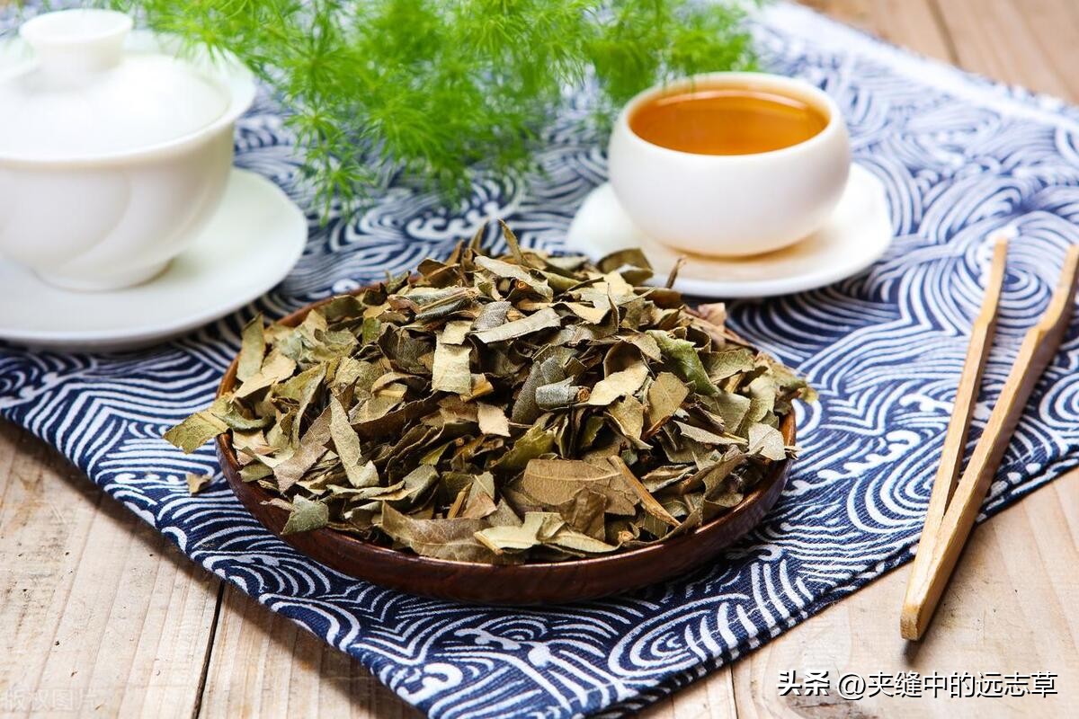 二阳咳嗽咳痰吃什么中成药,白痰和黄痰是火还是寒如何治疗