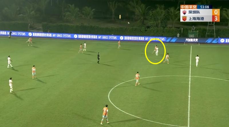 上港武磊中超100球现场,上港外援踢球视频