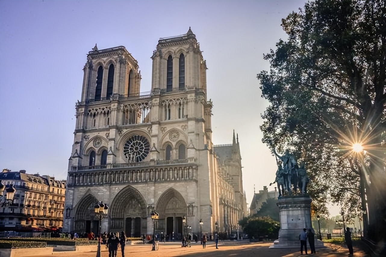 西方文明的起源精神,西方文化崇尚狮子