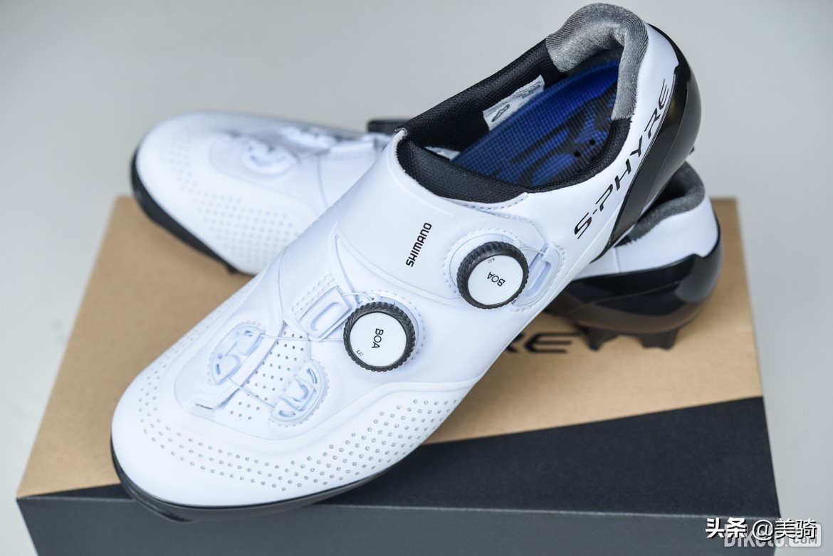 更像RC9了?超轻旗舰山地锁鞋S-PhyreXC902快速开箱