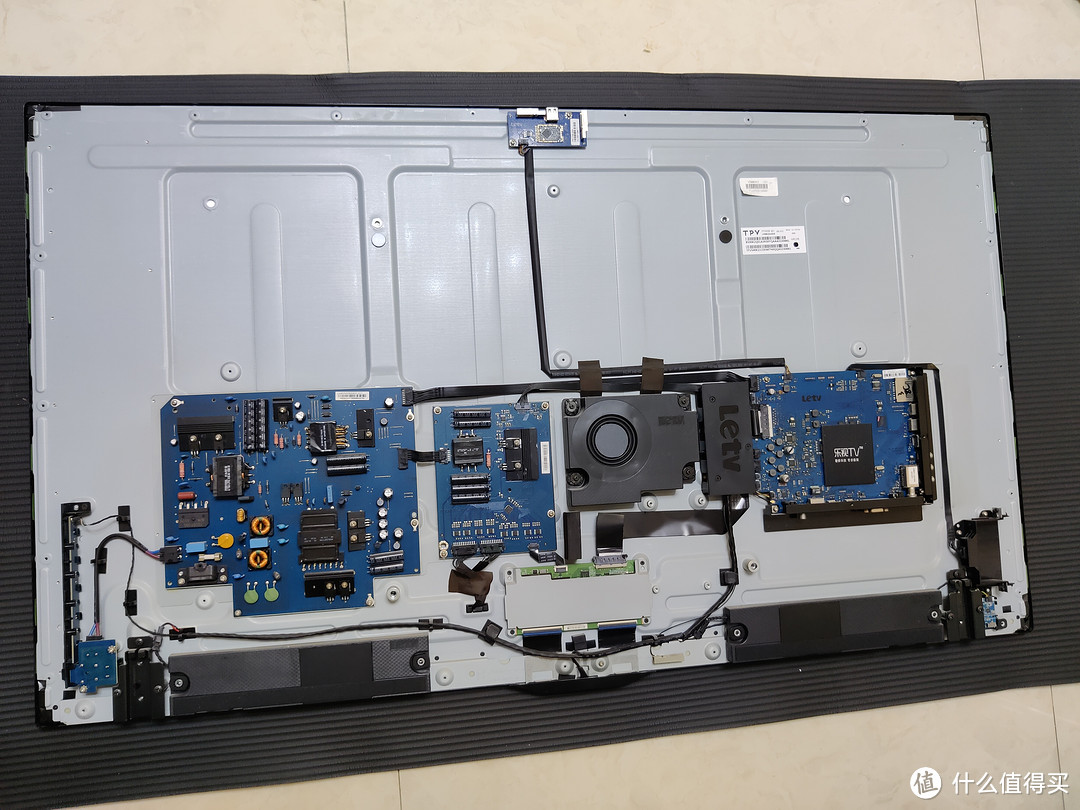 修电视500块还修吗,50寸电视修一次多少钱