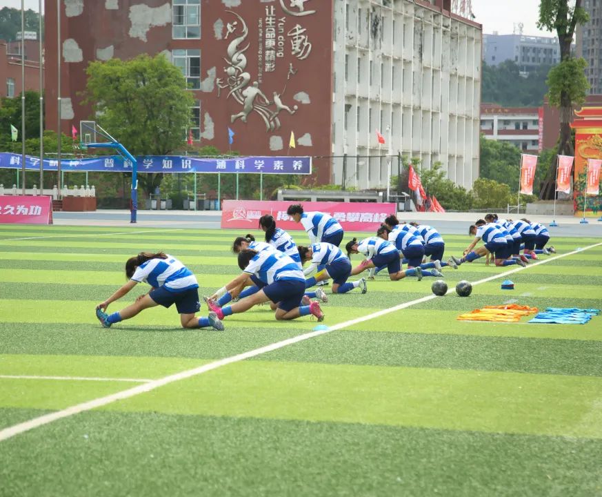 女足再战新佳绩,贡嘎杯女足8强