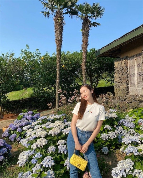 lv官网女包邮差包经典款,lv官网女包经典款老花邮差包