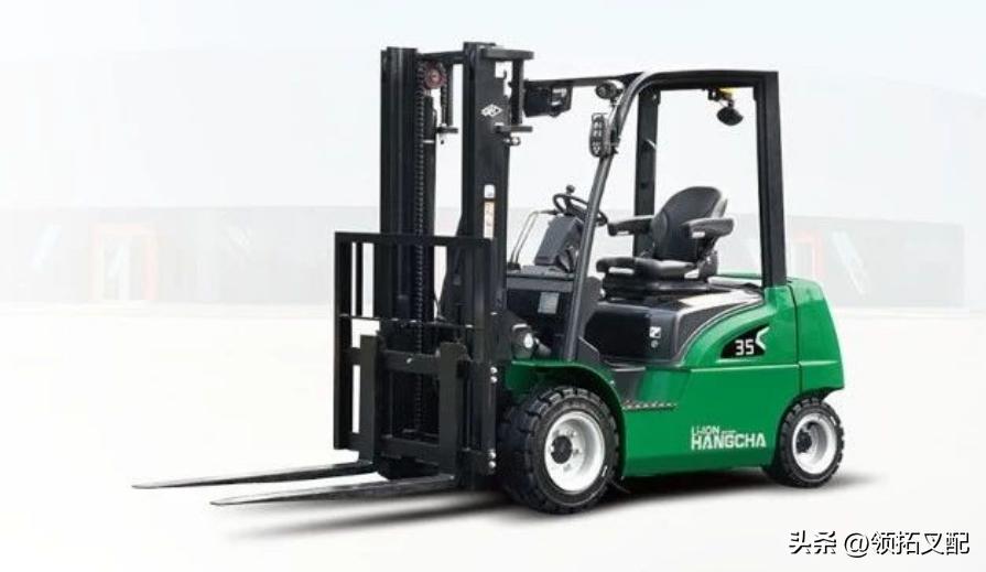 电动叉车故障灯闪动不了怎么解决,新电池叉车打不着火是什么原因