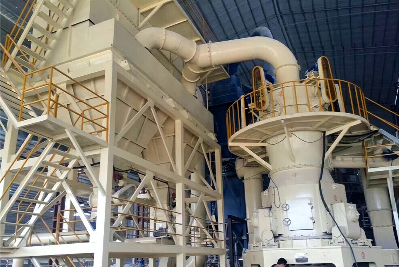 膨润土磨粉机使用尺寸,膨润土制粉机多少钱一台
