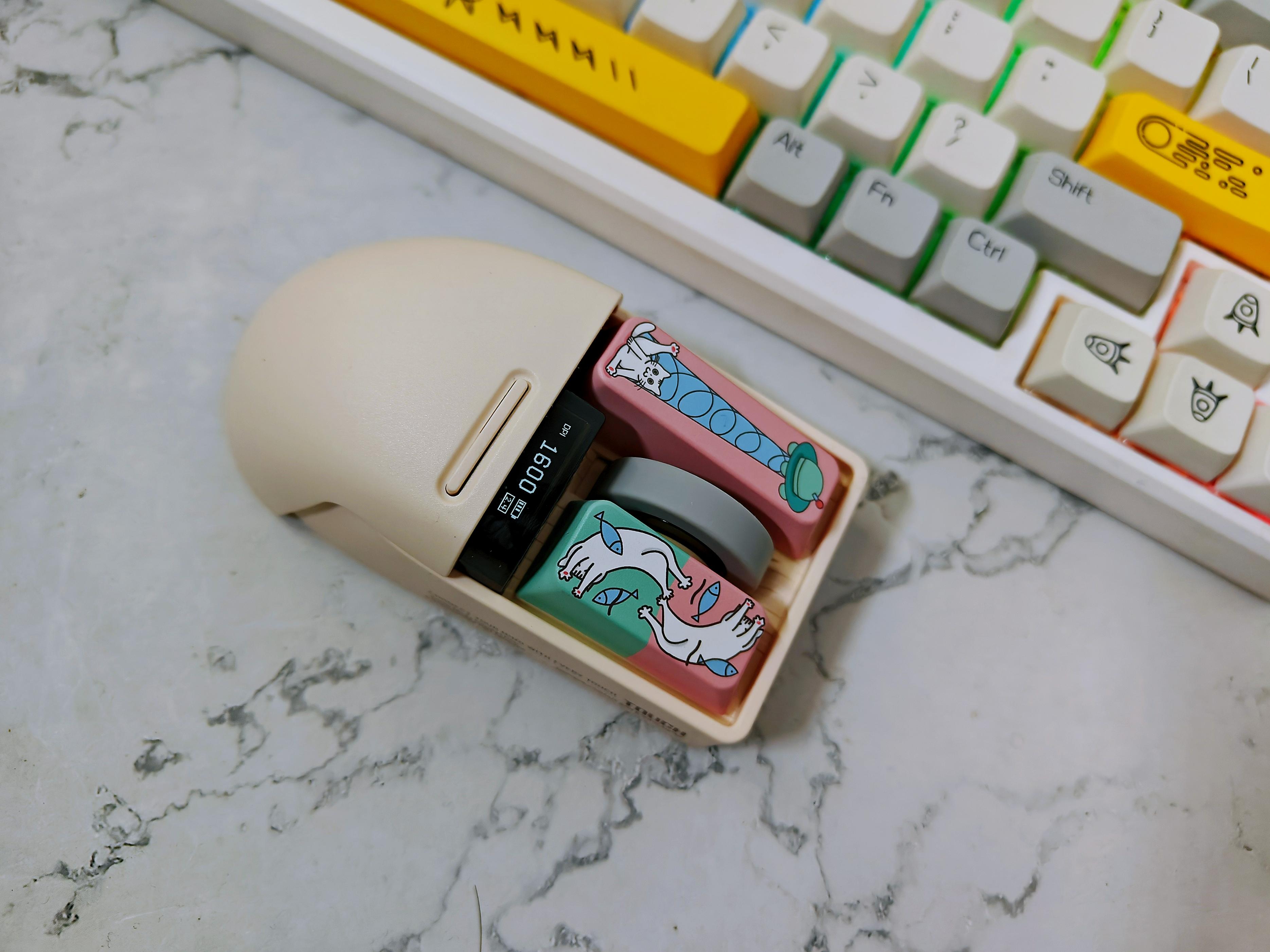 洛斐小翘键盘简单上手,洛斐小翘键测评