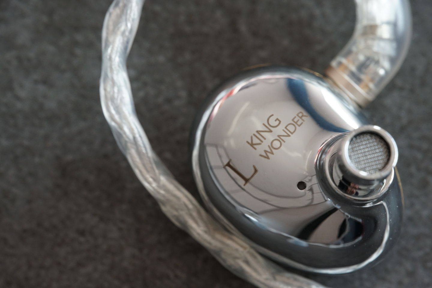 想起哪个就写哪个：2022上半年，中国市场高音质耳机观察与图鉴