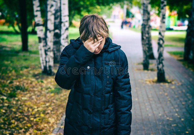 和十几岁的孩子，父母一定要谈四件事：交友、霸凌、性、自杀