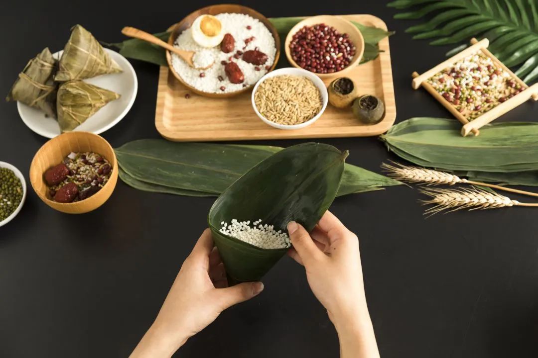 煮出来的粽子又香又糯还不夹生,自制粽子是煮的好还是蒸的好吃