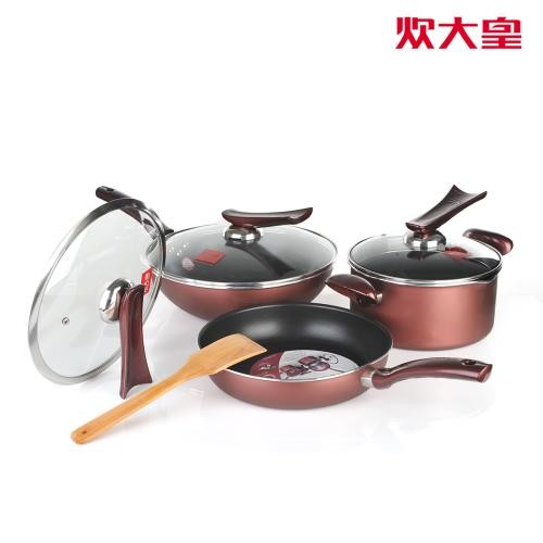 炊大皇的锅到底是铝合金还是铁的,炊大皇的锅具怎么确认是新的