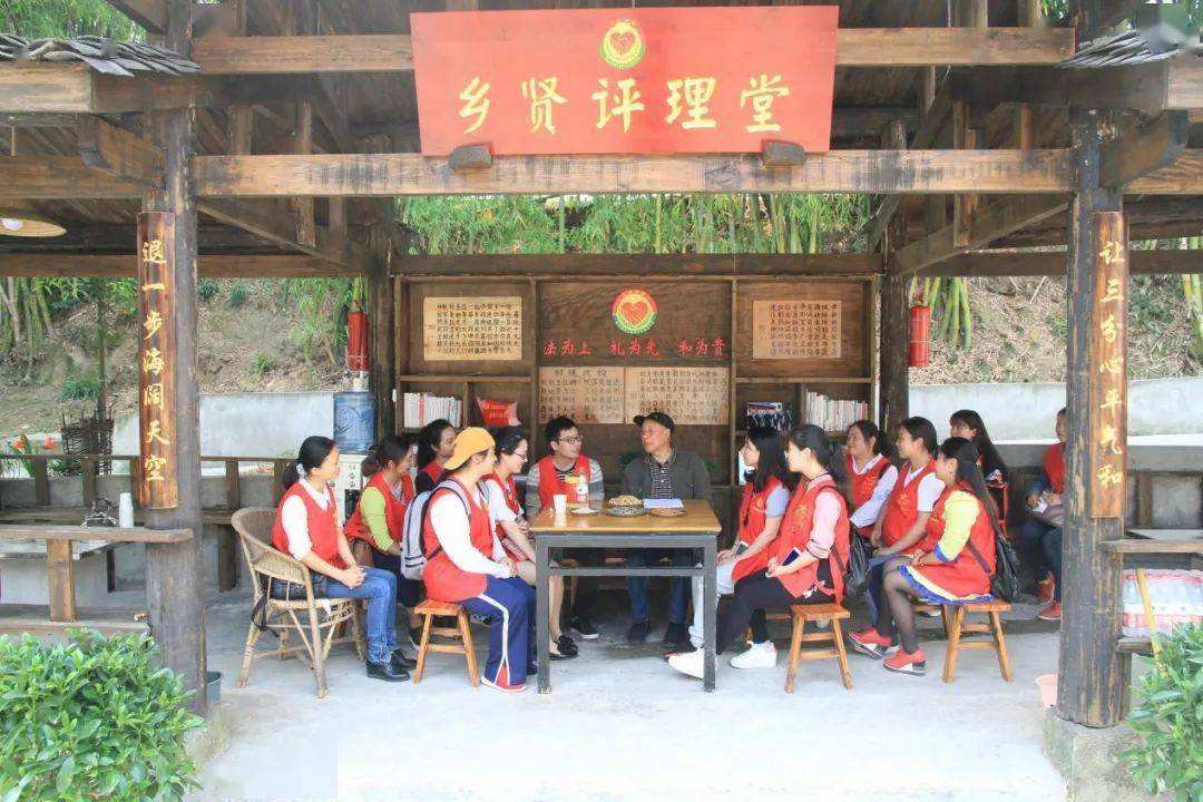 歌颂幸福生活的顺口溜,快乐生活幸福人生的诗