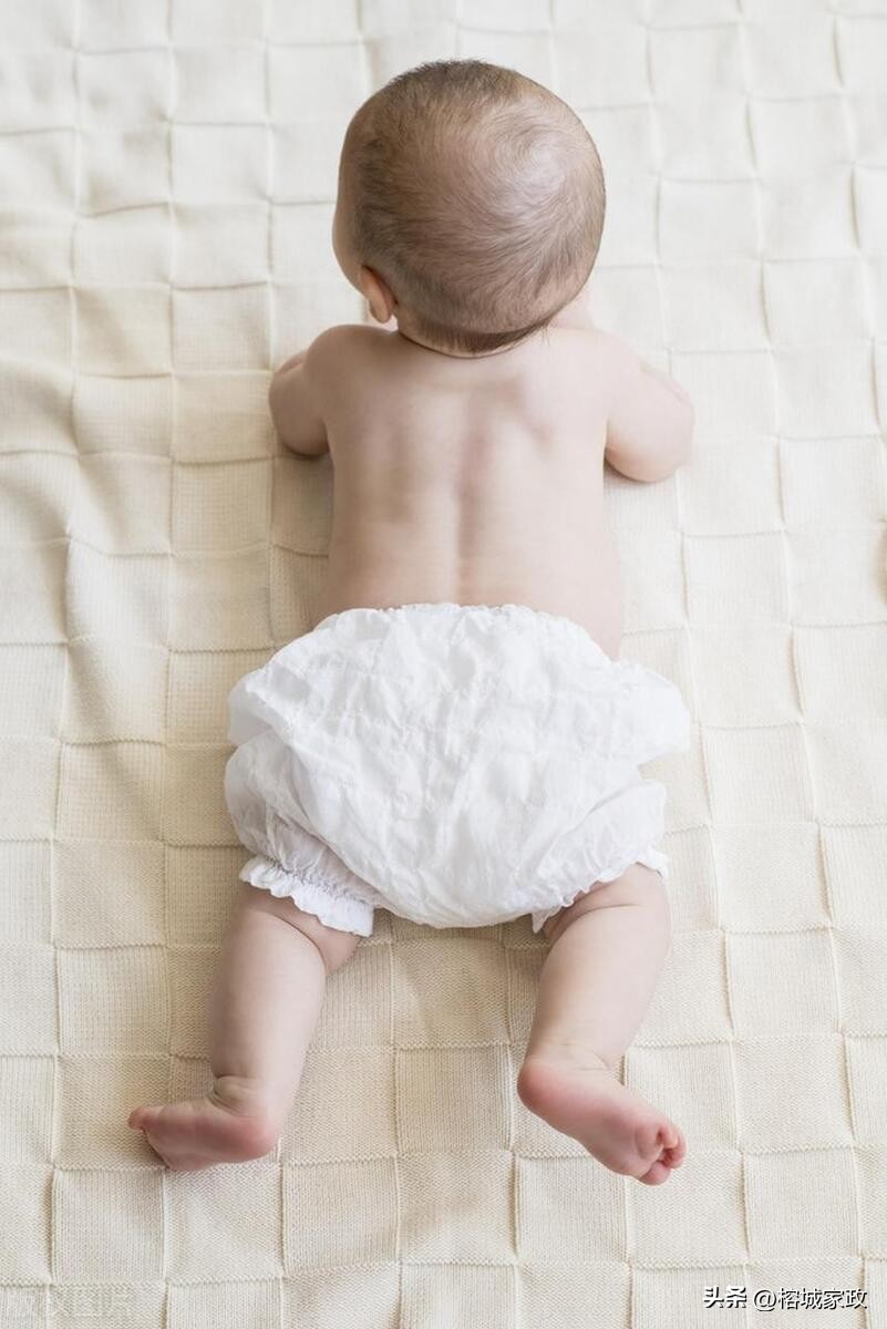 护理宝宝的红屁股,护理孩子的屁屁