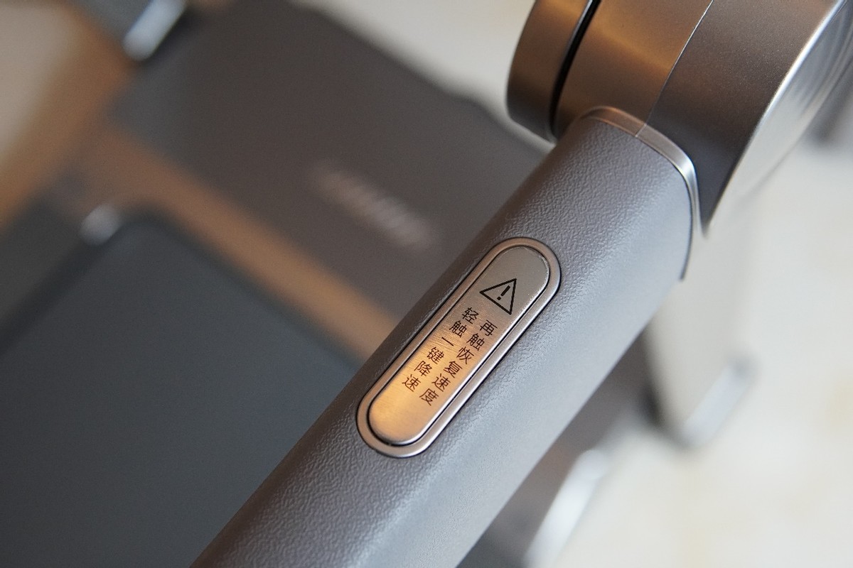 立久佳磁悬浮减震跑步机,立久佳跑步机家用智能