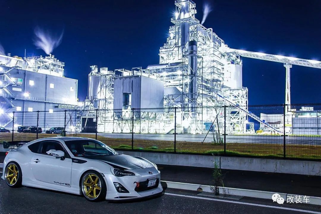 头文字d的女朋友,头文字d里面gt86的车主