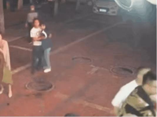 唐山女孩儿被打的状况现在怎么样,最新唐山女孩被打是什么原因